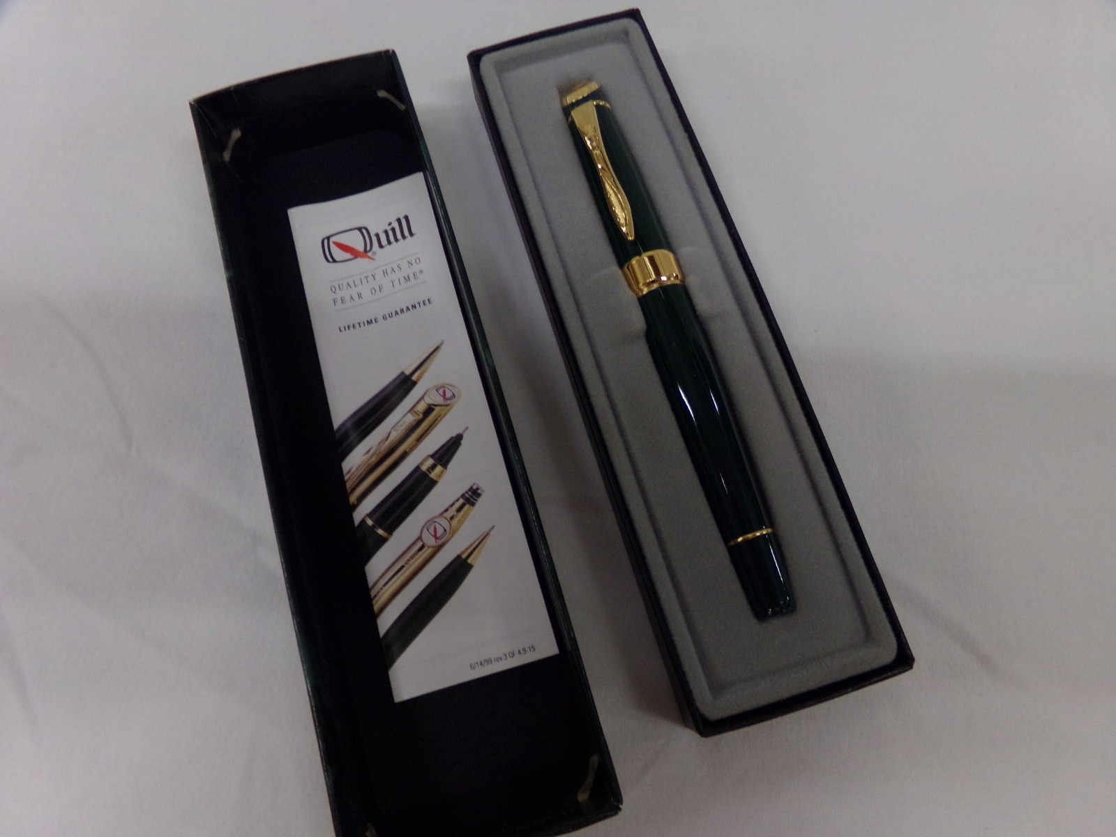Vintage Quill 747 Green w Gold Trim Writing Pen in Box Customer Service We Care
