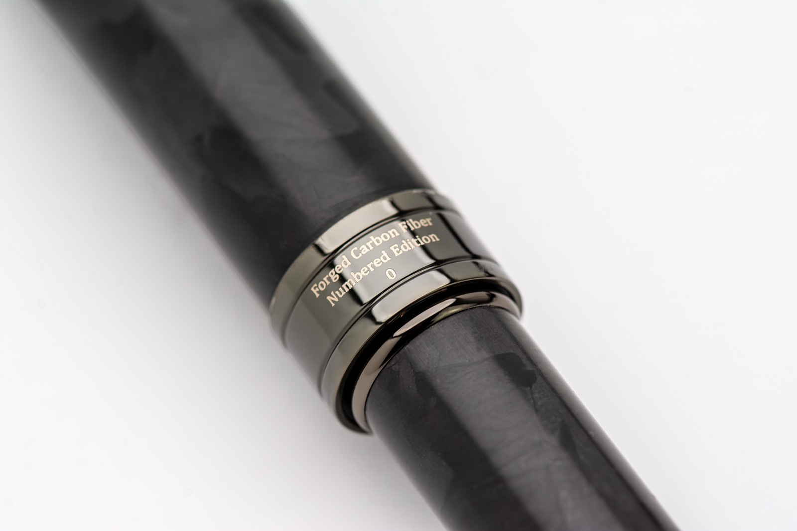 Conklin Endura Rollerball Pen in Forged Carbon Fiber with Gunmetal Trim – NEW