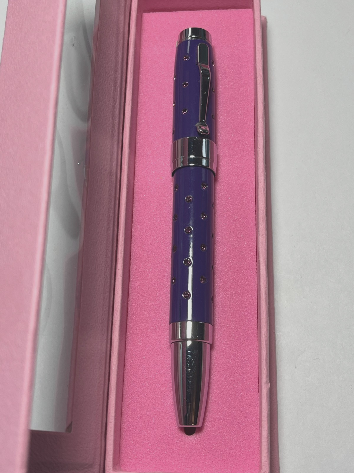 Jimmy Crystal New York Purple Enamel w/Pink Crystals Iridium Point Fountain Pen