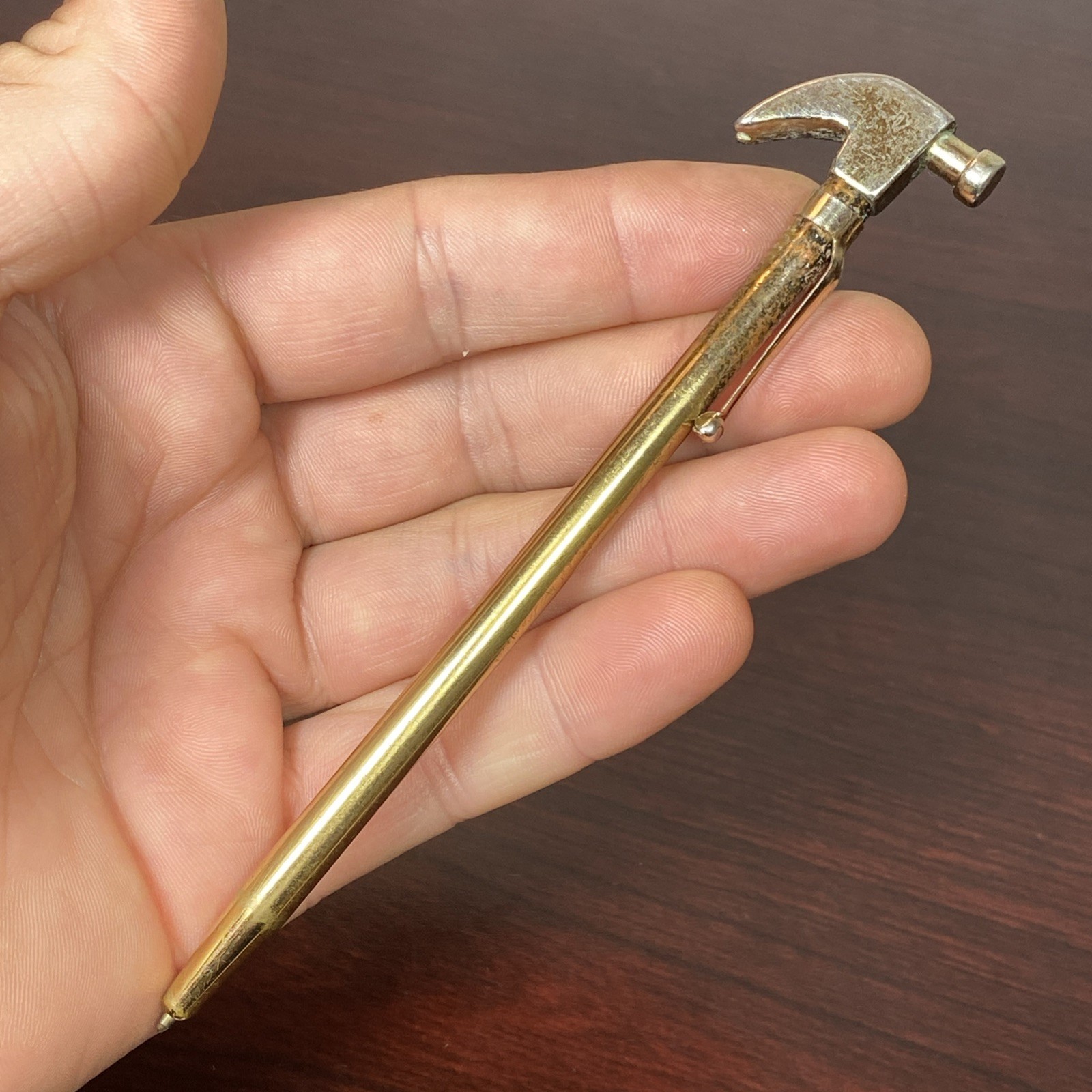 Vtg GOLD TOLD Brass Mini Carpenter HAMMER BALL POINT PEN POCKET CLIP USA Novelty