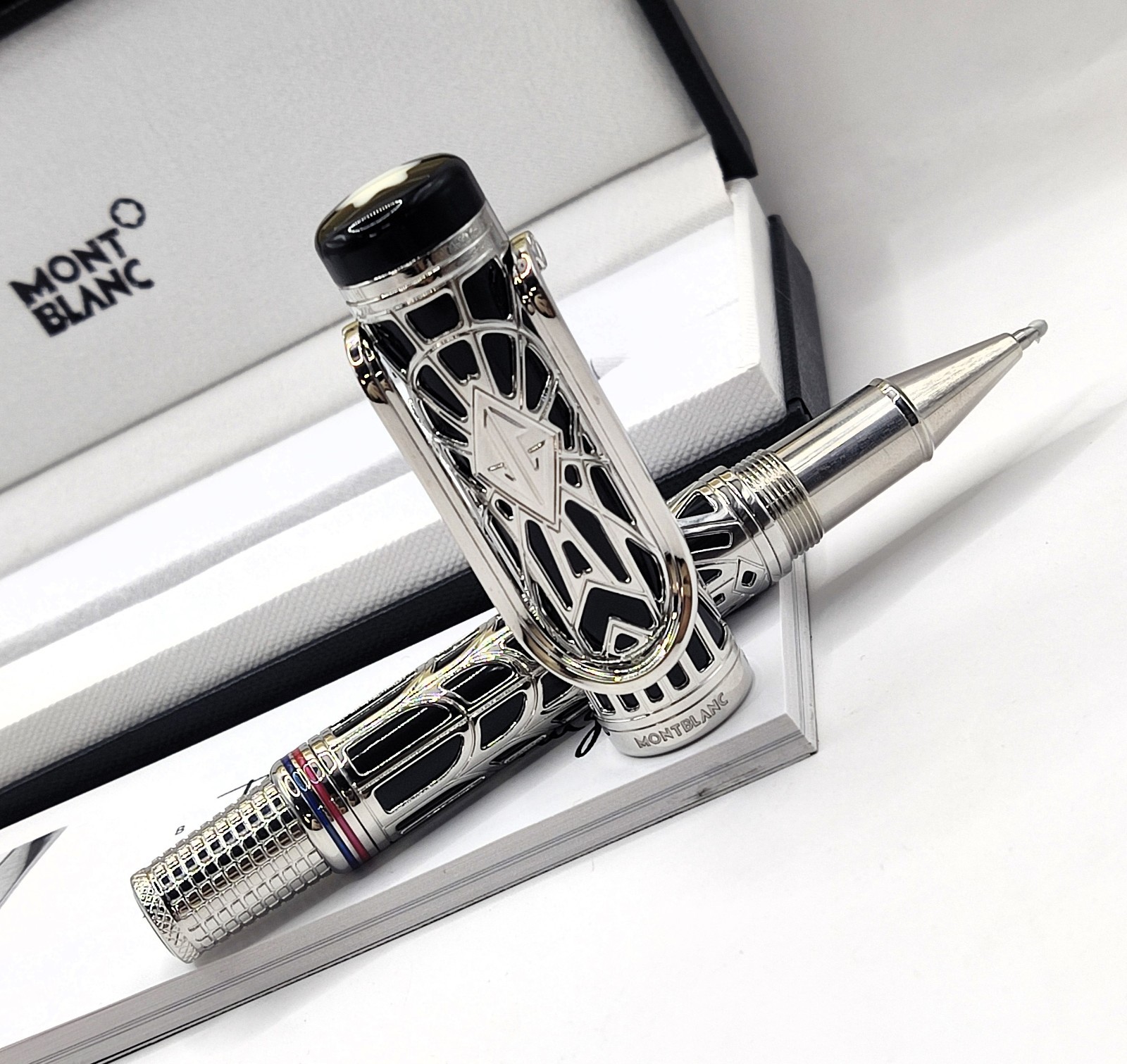Premium Montblanc Homage to The Great Gatsby Edition Rollerball Pen With Box