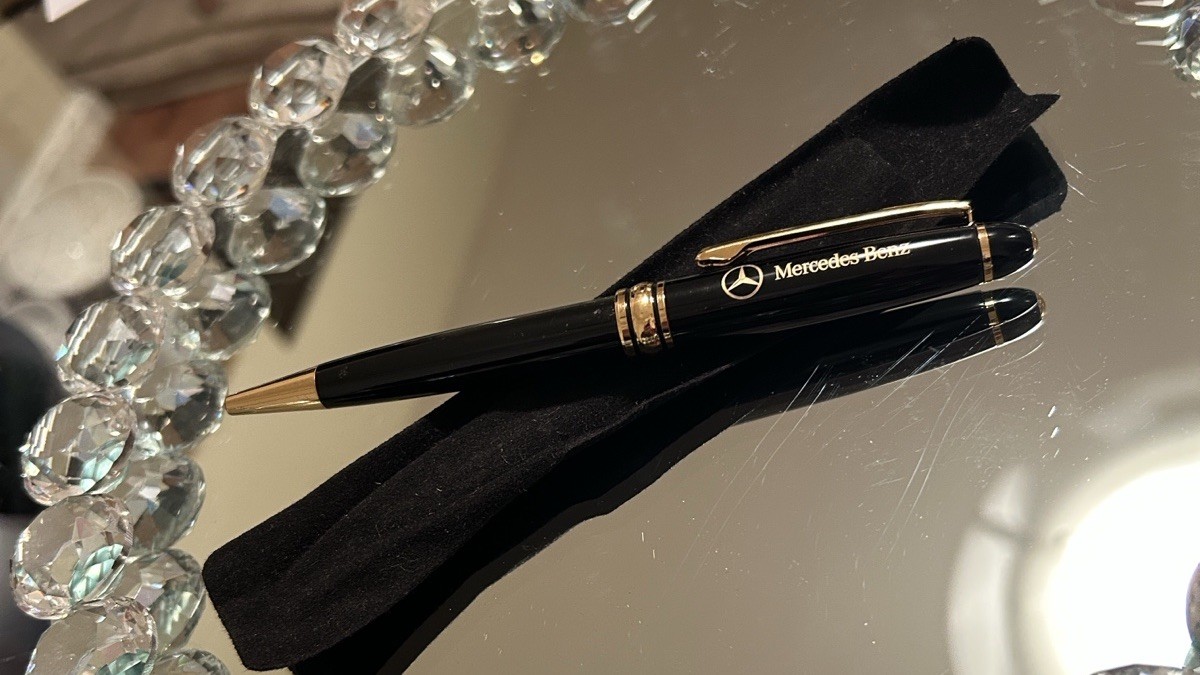 💯% Authentic Mercedes Benz Ballpoint Pen With Sleeve