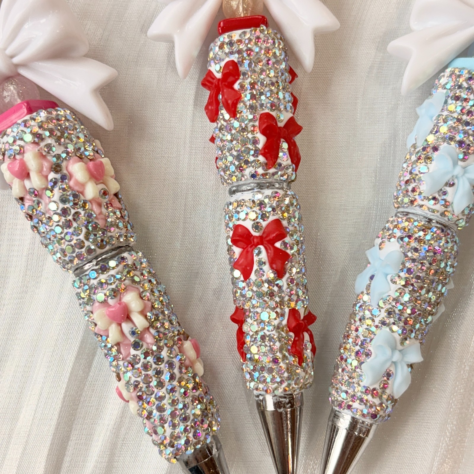 Handmade Hello Kitty Glitter Ballpoint Pen Cute Ribbon Crystal Pen Set