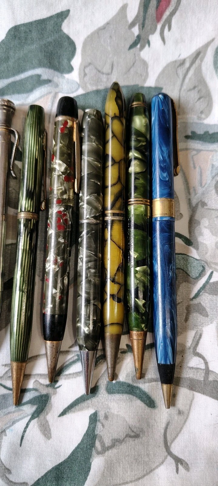 Lot of 14 Vintage Pencils