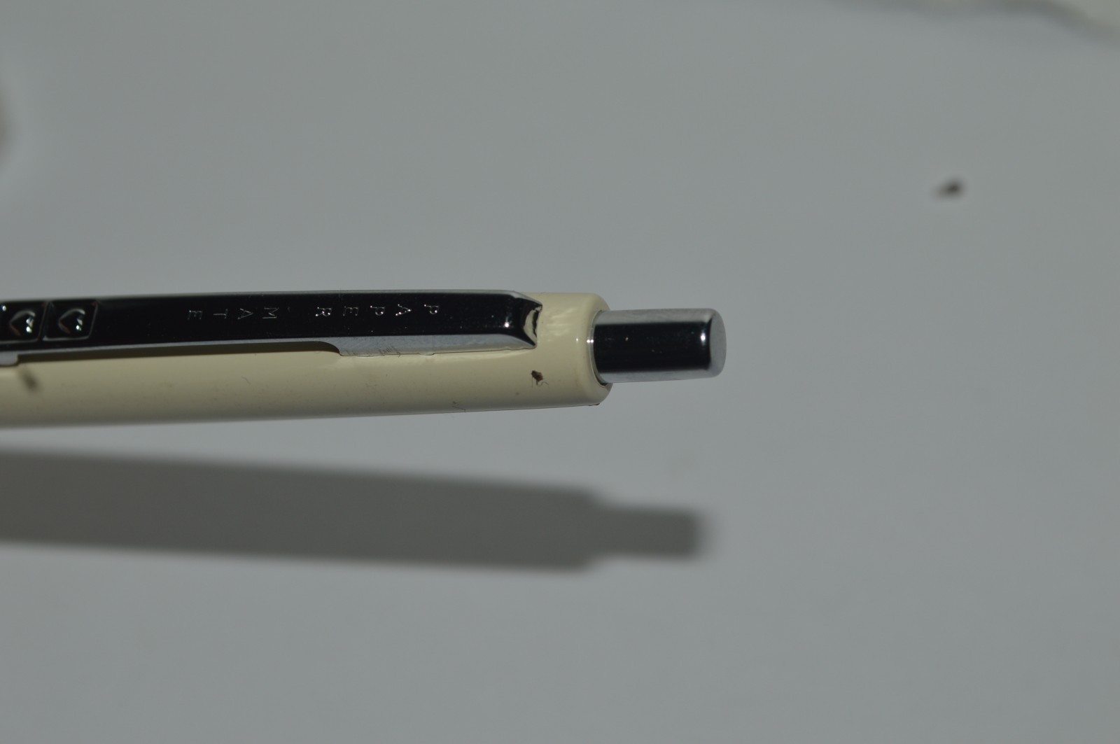 Paper Mate MALIBU Ballpoint Pen White Color All Plastic NOS Made In USA Ca 1980s