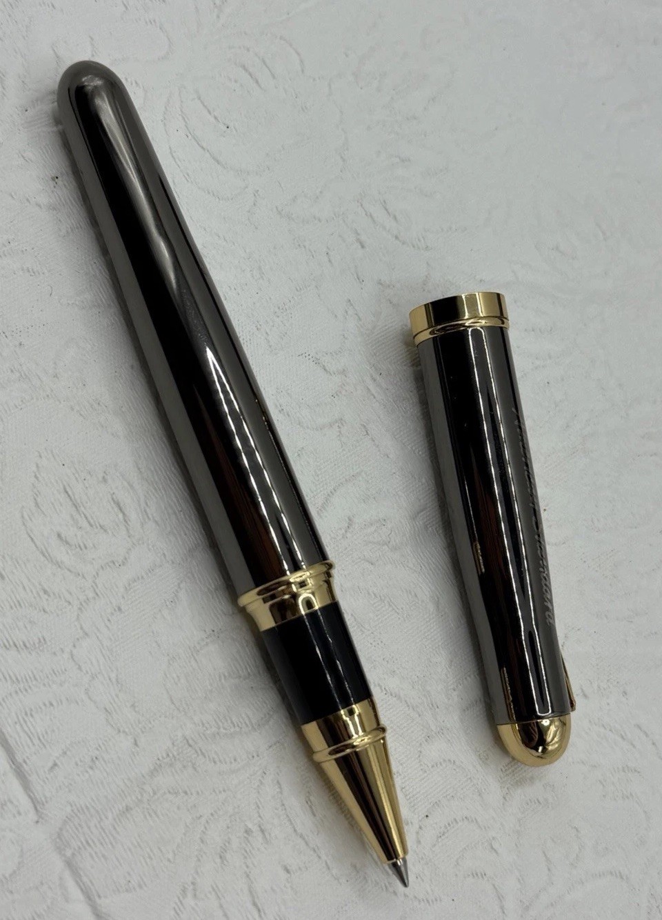 Bettoni Pen American Standard Roller Ball Gun Metal Gold Tone & Box