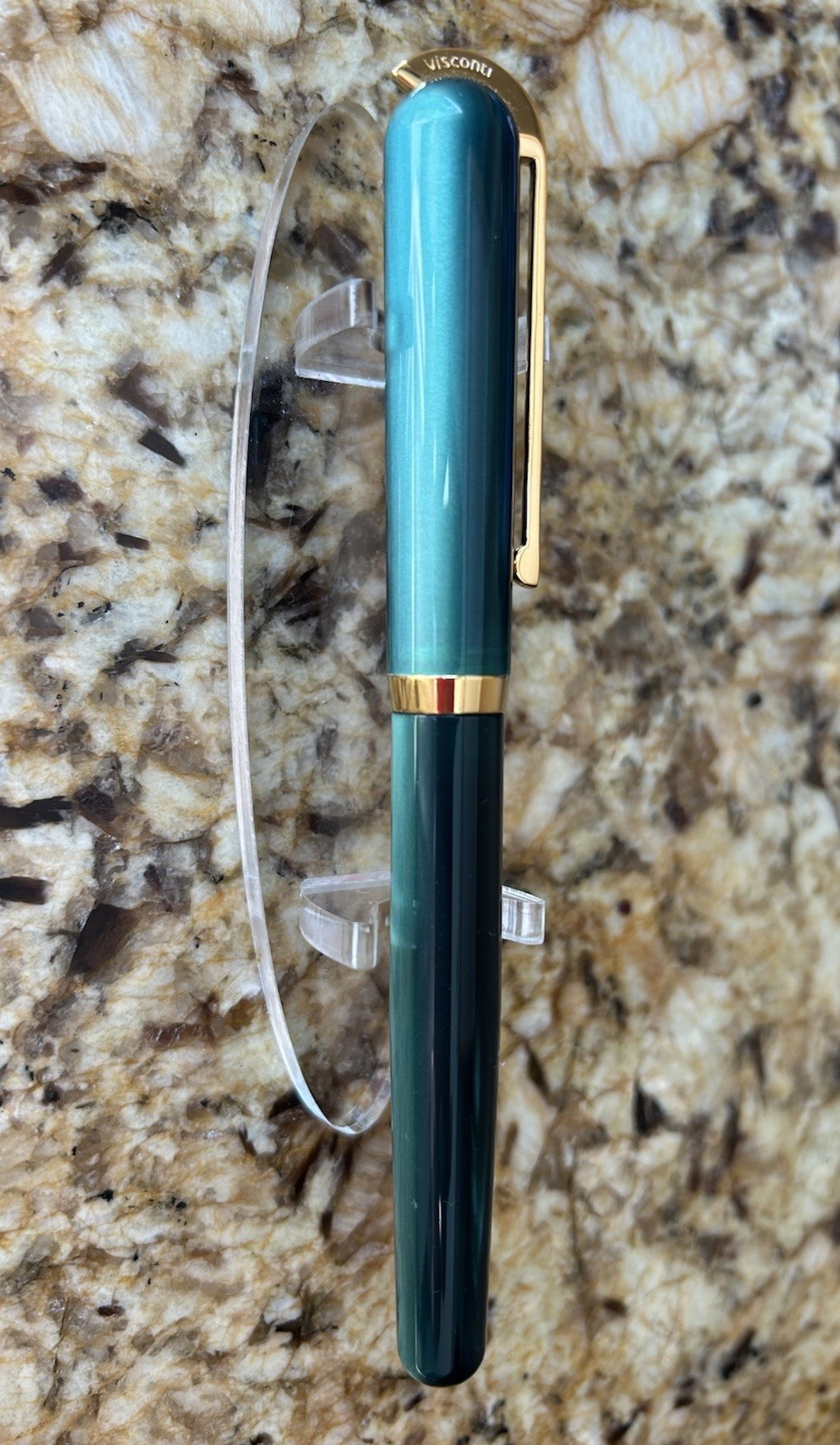 Visconti Pericle Green Pearlescent Rollerball Pen With Original Box. PRISTINE !!