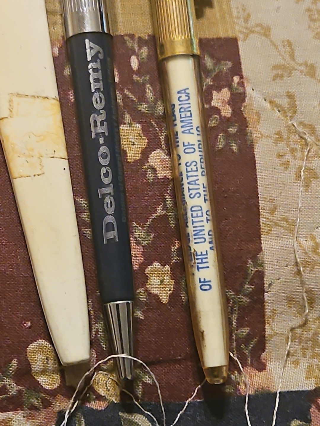 Lot of 10 Vintage Advertising Ballpoint Pens Branded Rare Scarce.