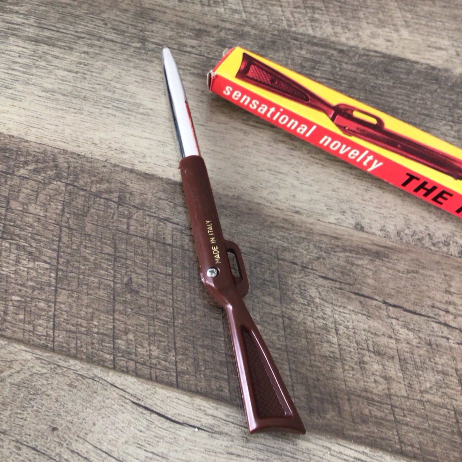 Vintage Rifle Pen w/ Original Box – Winchester Style Novelty Ballpoint, Italian