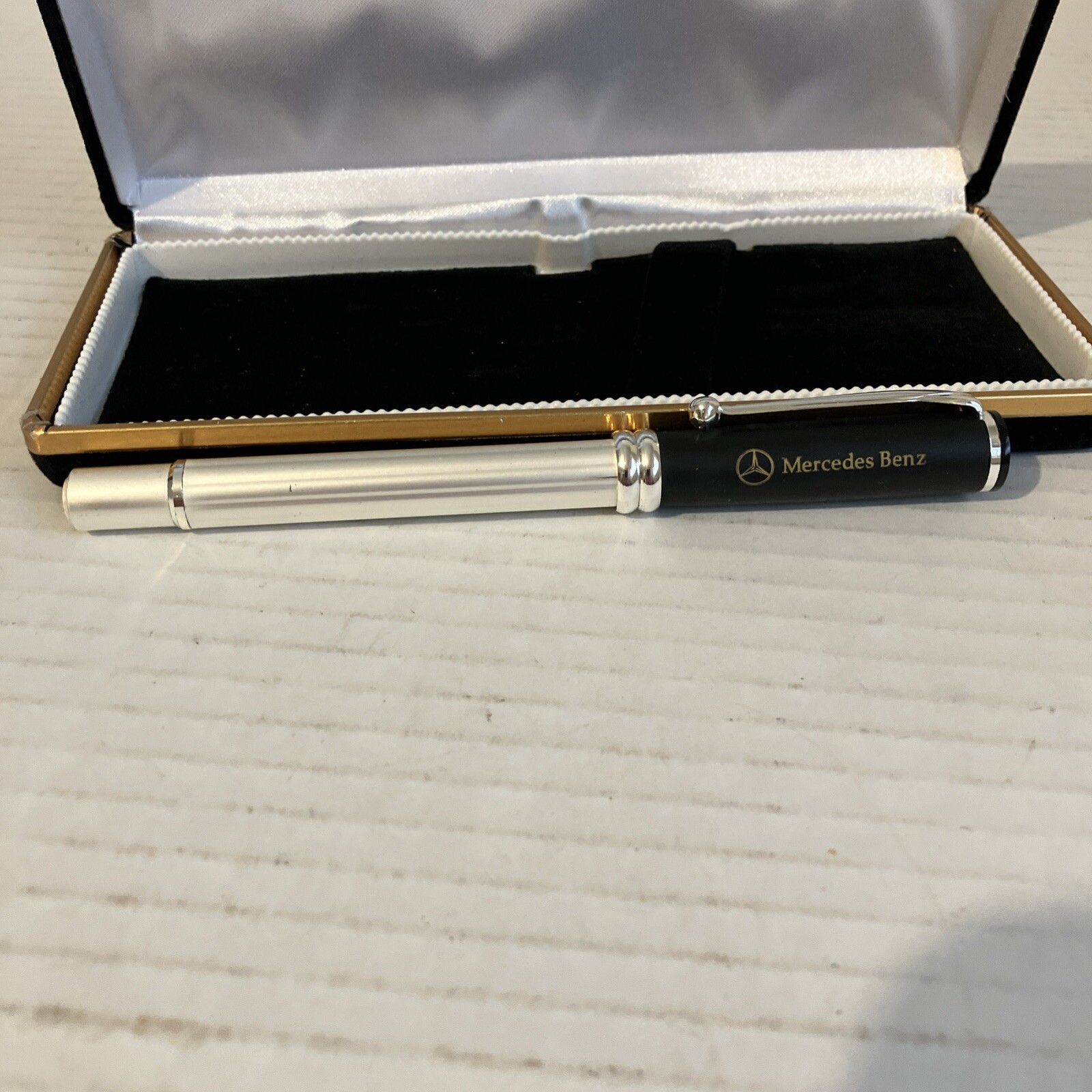 Mercedes-Benz Ballpoint Pen Sign pen in Original Felt Box