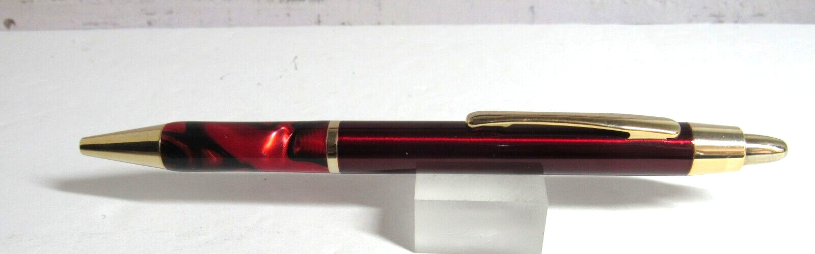 TERZETTI MARBLE RED /GT Metal/Brass Click Top BALLPOINT PEN-acrylic accent