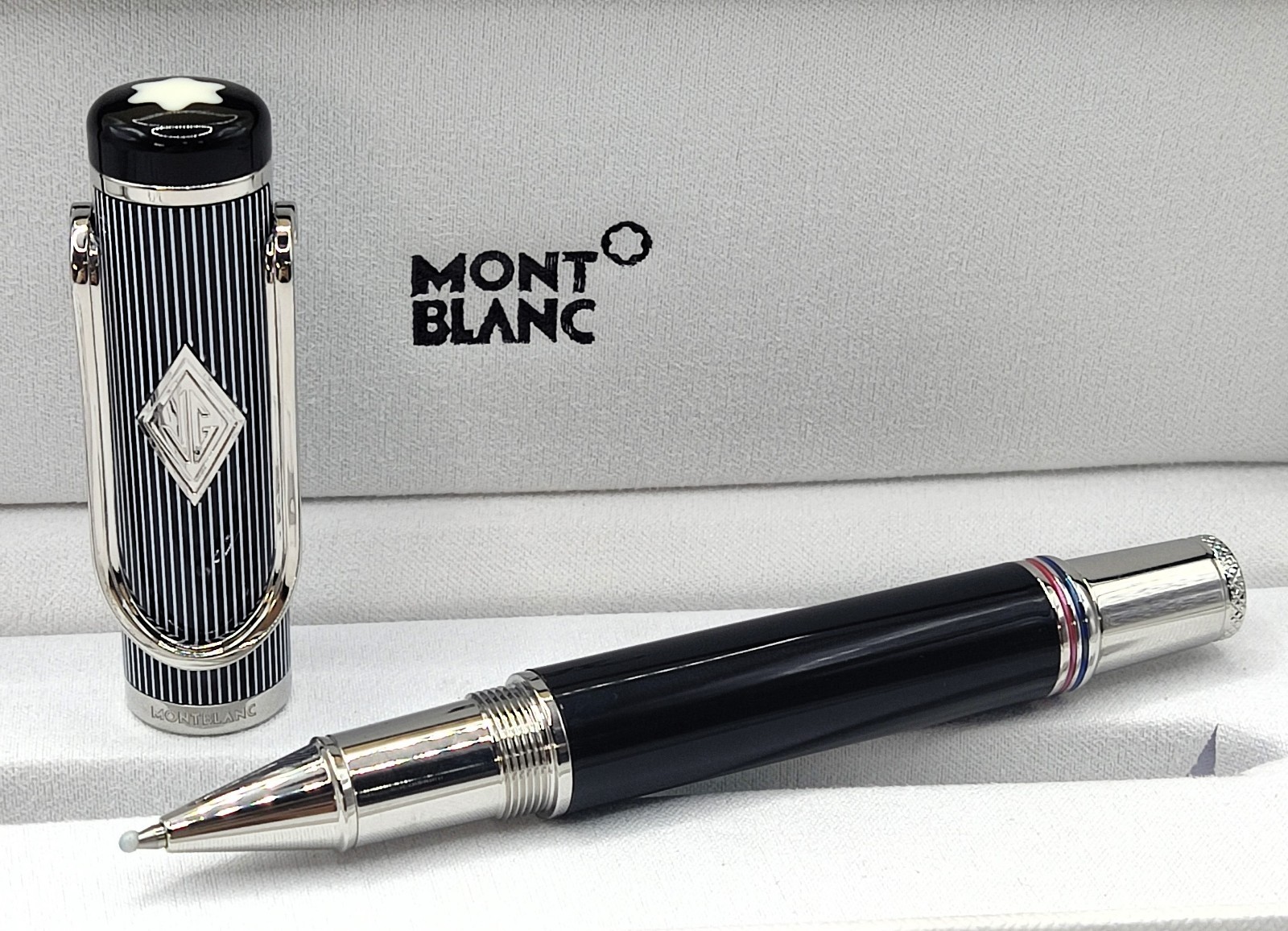 Premium Montblanc Homage to The Great Gatsby Edition Rollerball Pen With Box