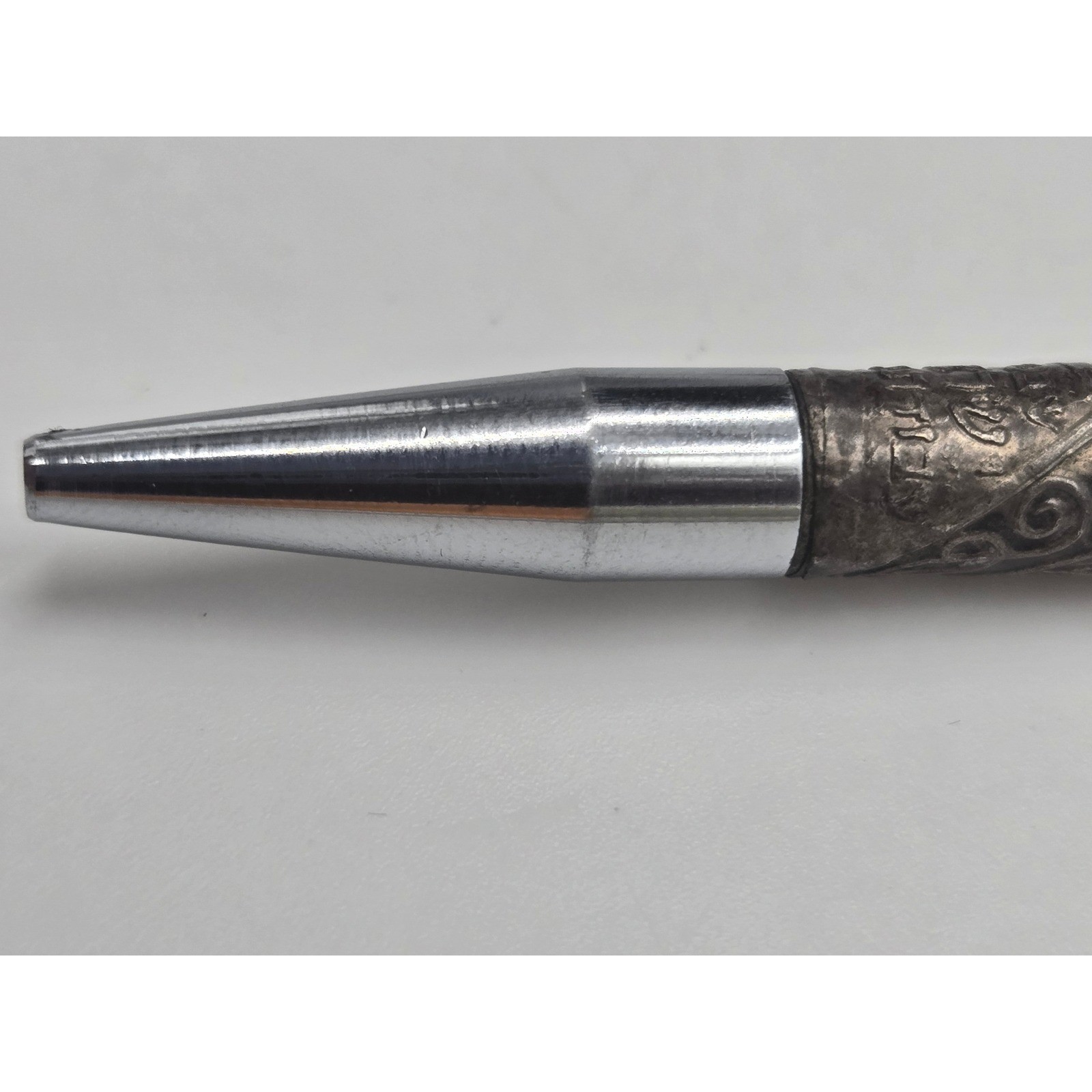 Vintage Globus Tribes of Israel Bazalel Work Pen Menorah Silver Ballpoint