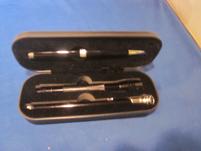 New Lincoln Pen, Tire Guage, And Flashlight