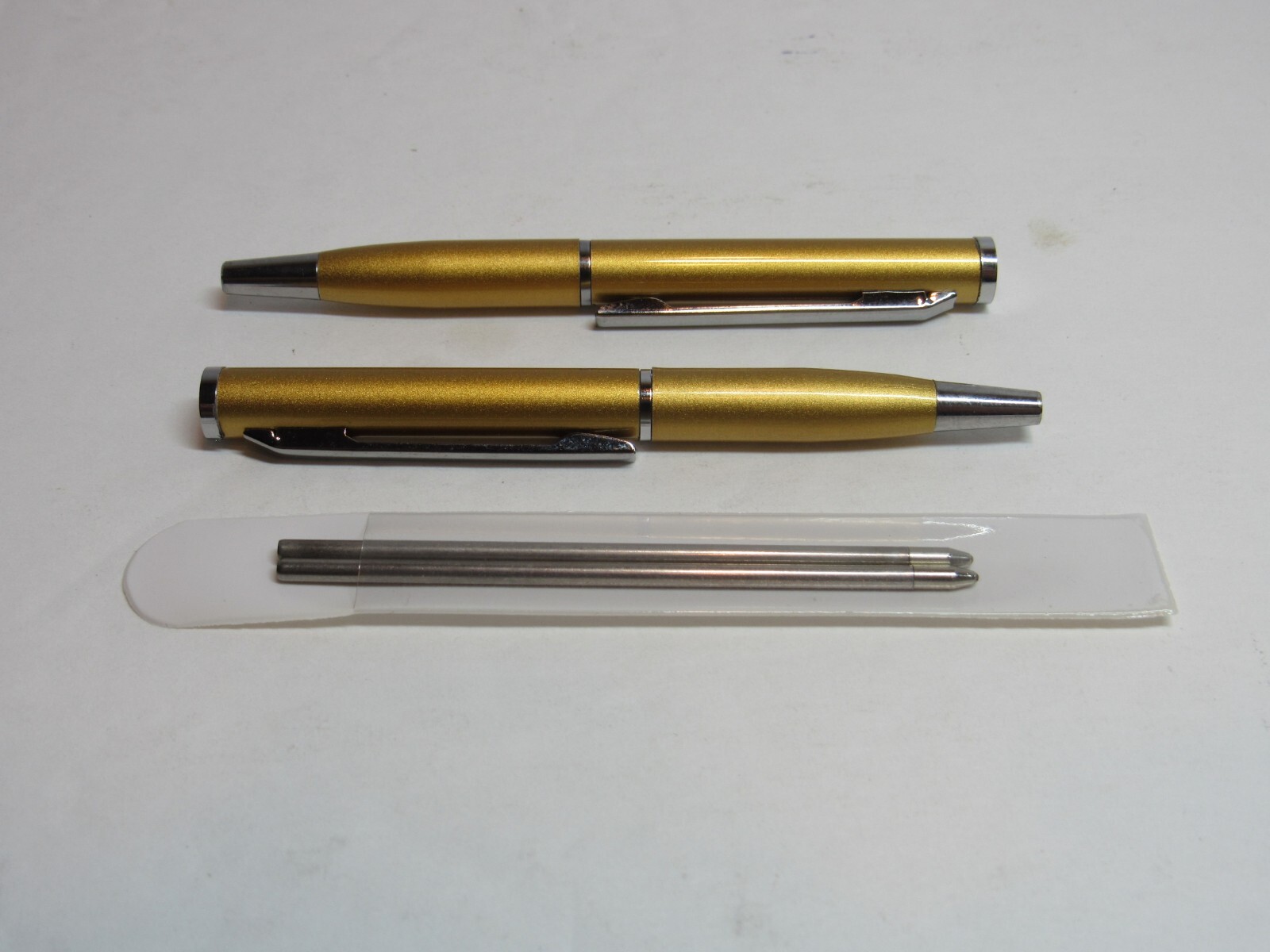 SET OF 2 SUPER MINI BRUSHED GOLD METAL BALLPOINT PEN+2 EXTRA REFILLS