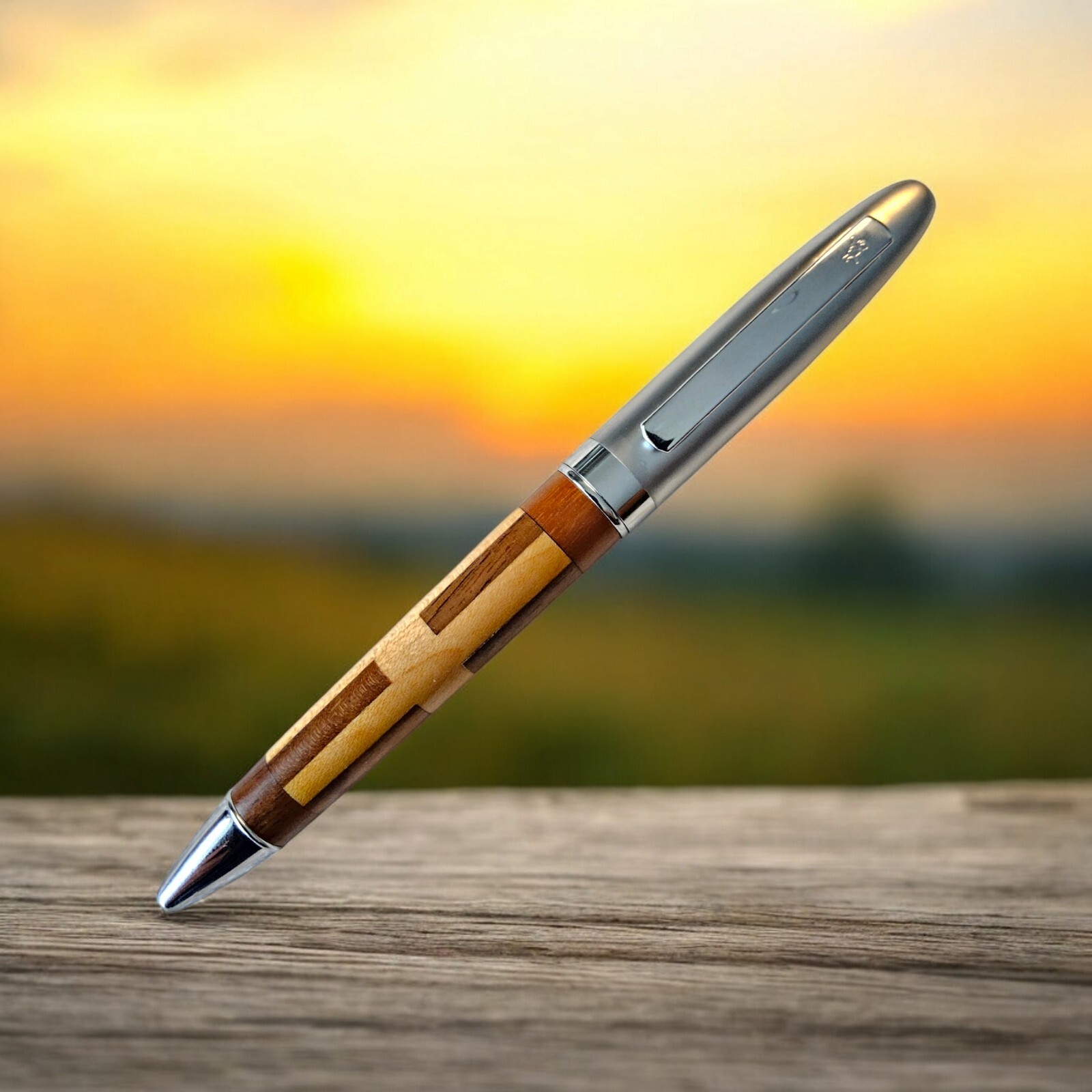 Vintage BIC Executive Hardwood Ball Pen | Free Parker «Style» Ink