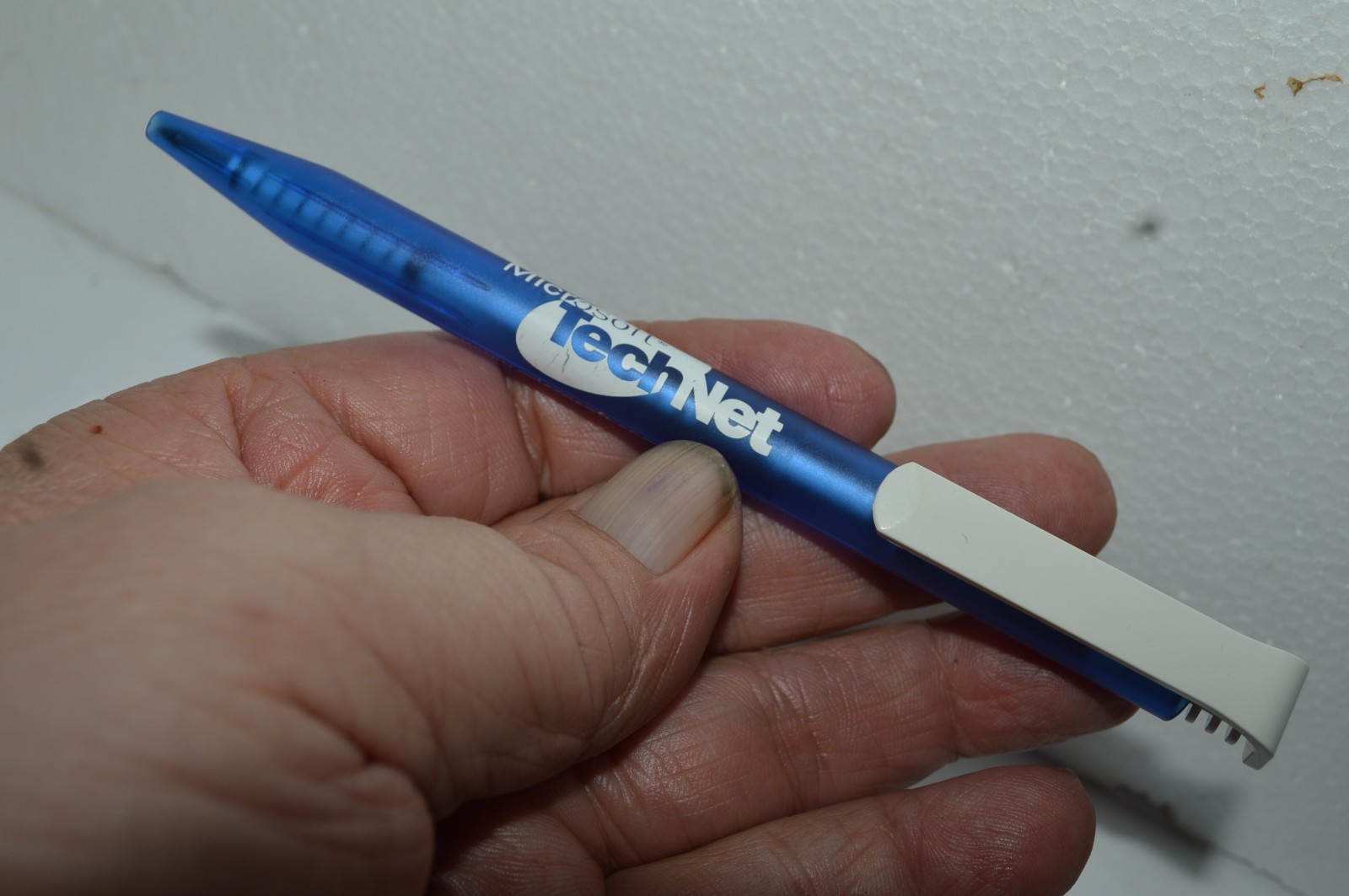 MICROSOFT Two Promotional Ballpoint Pens TechNet Both Plastic Circa 1990’s