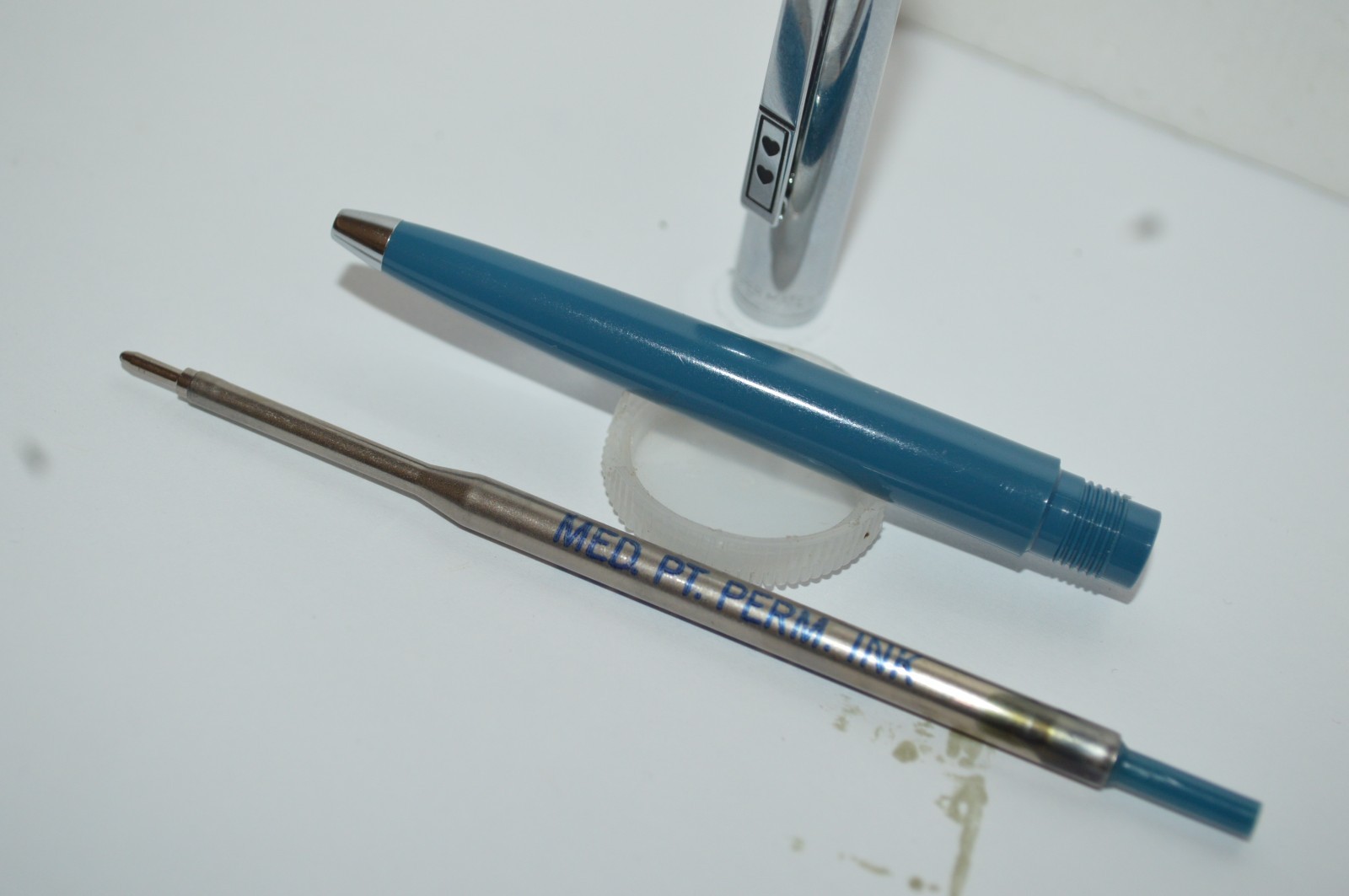 PAPER MATE Profile #2 Regular Grip Ball Pen Dark Blue Barrel Made In Mexico 1990