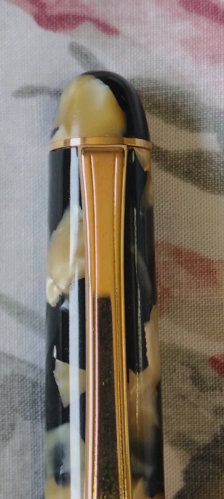 Platinum 3776 Marble Black & Yellow Ball Point Pen Made In Japan