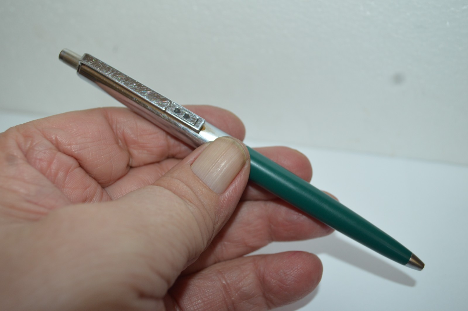 PAPER MATE Profile #2 Regular Grip Ball Pen Dark Green Barrel Made In USA 1990s