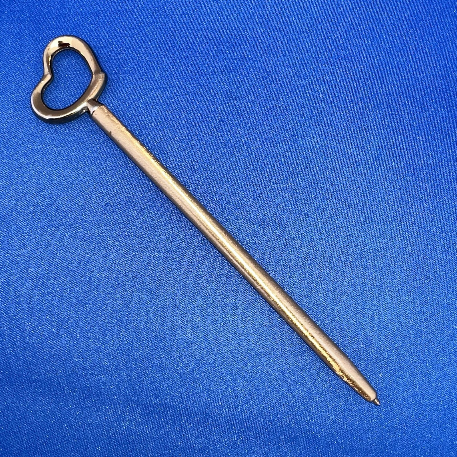 HEART-SHAPE INK PEN vtg writing instrument 1960s golden ballpoint Slim No Ink