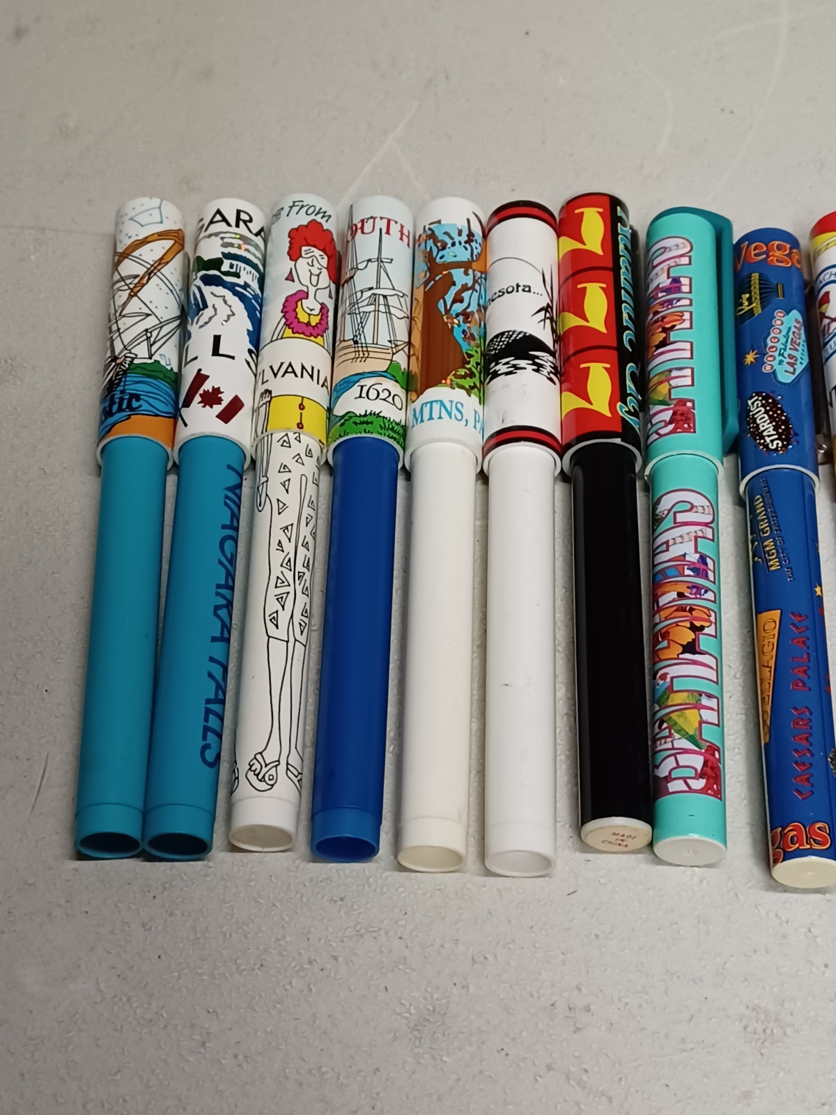 Random Lot Of Souvenir / Vacation Pens Untested