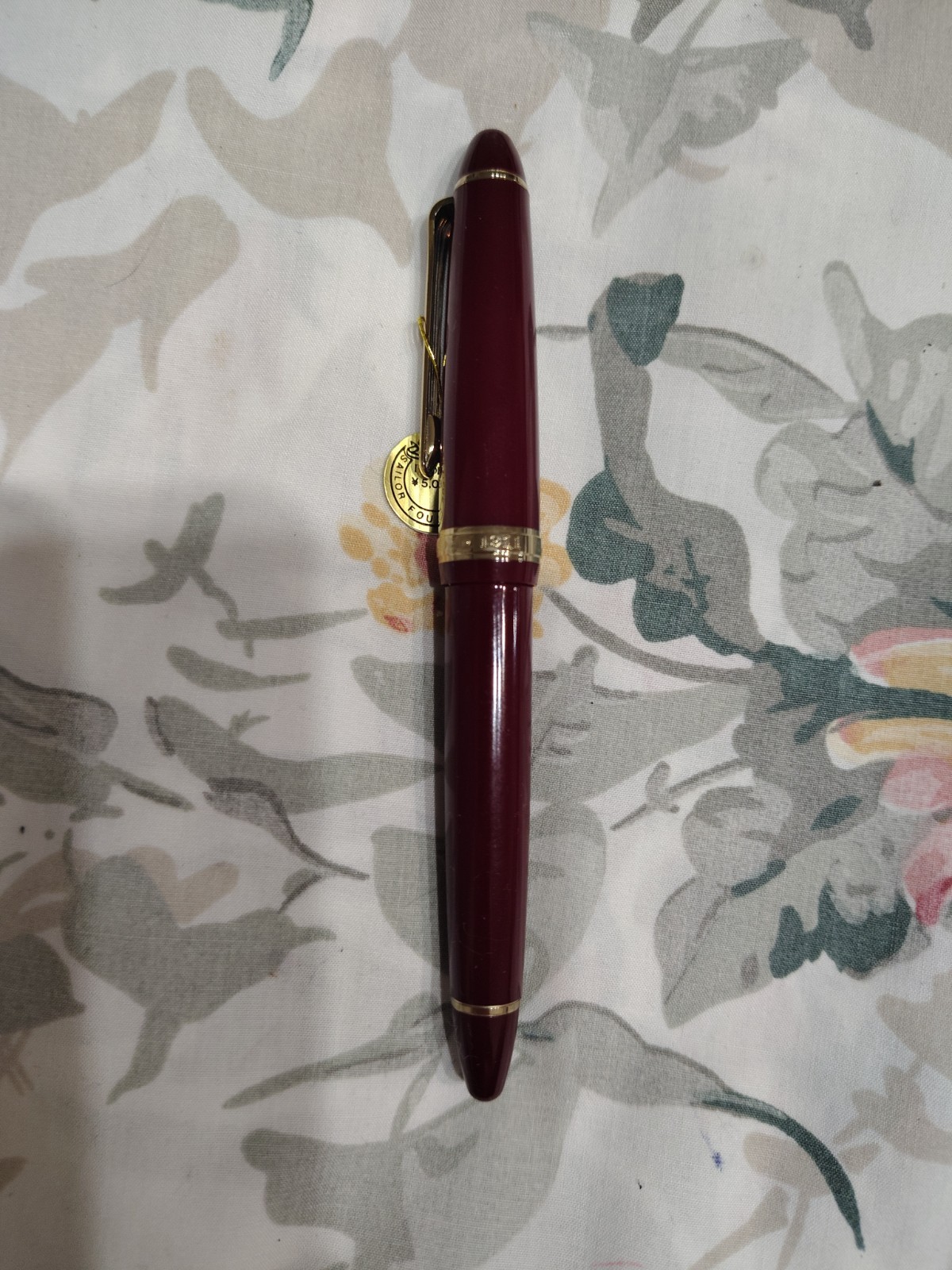 SAILOR FOUNDED 1911 BORDEAUX RESIN ROLLER BALL PEN MADE IN JAPAN