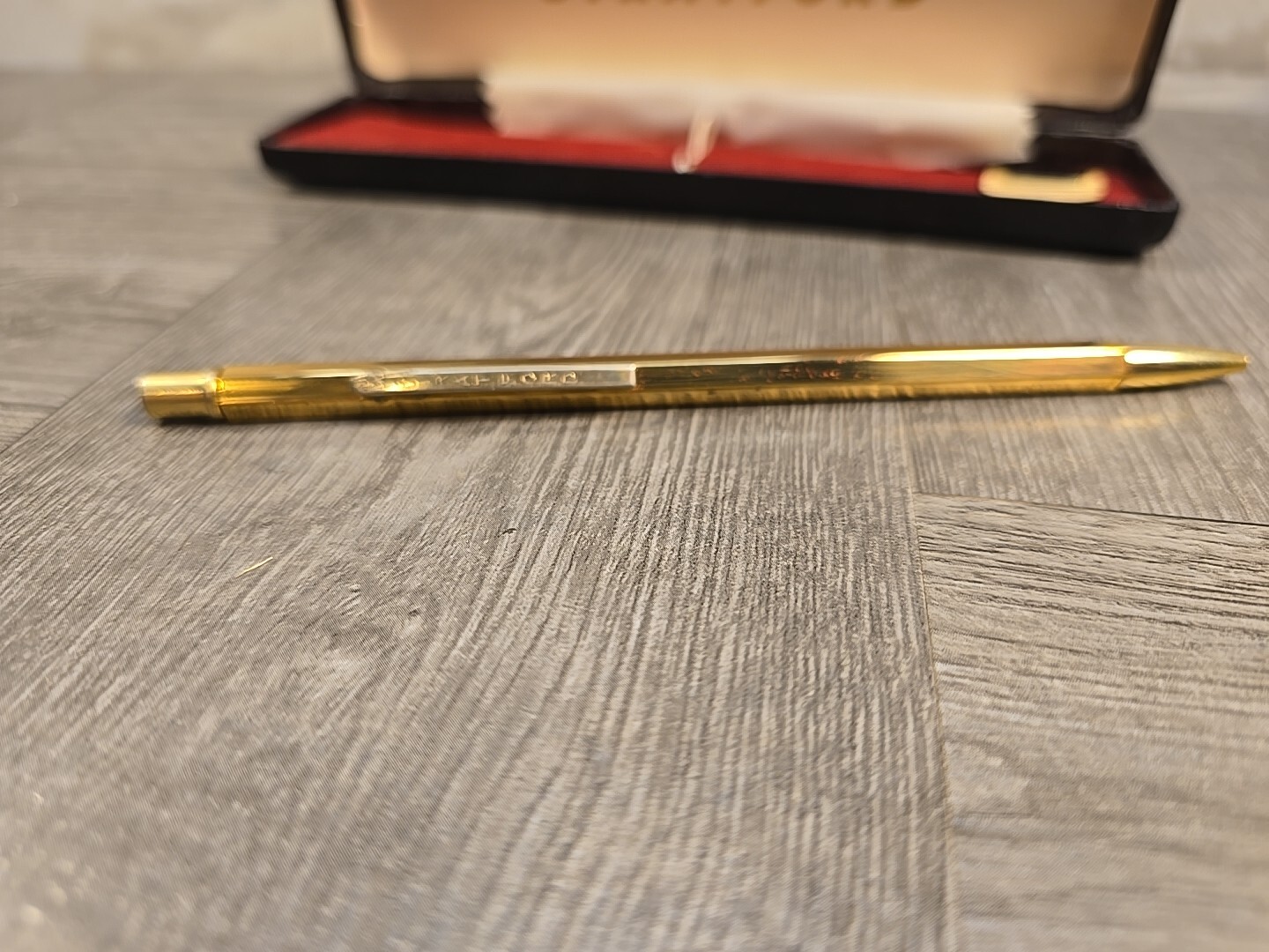 Stratford Vintage 1970’s Pentagon Shaped Pen & Pencil Set in Red Box