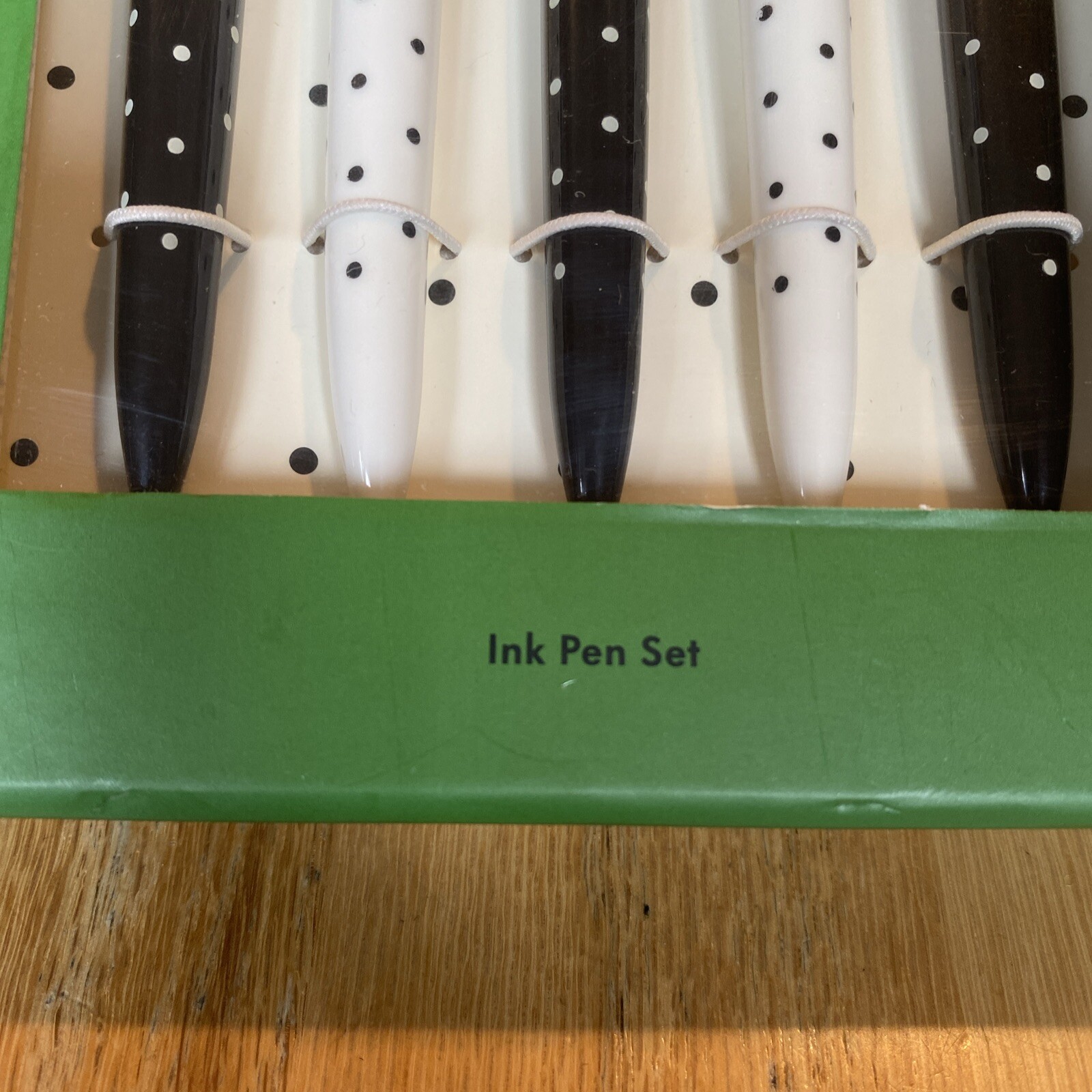 Kate Spade New York 5 Black Ink Pen Set – Polka Dot Retractable (New in Box)