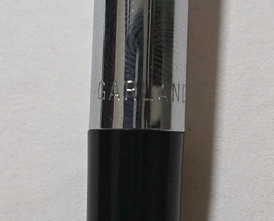 Garland Executive Ballpoint Pen Black Chrome Twist Laurel Wreath