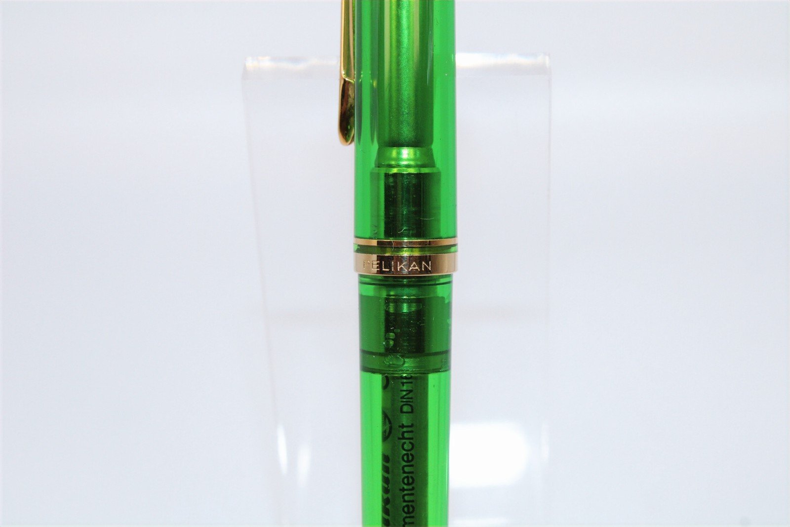 Pelikan LE M800 Green Demonstrator Ball Point Pen 9040225-JN-Pel 9