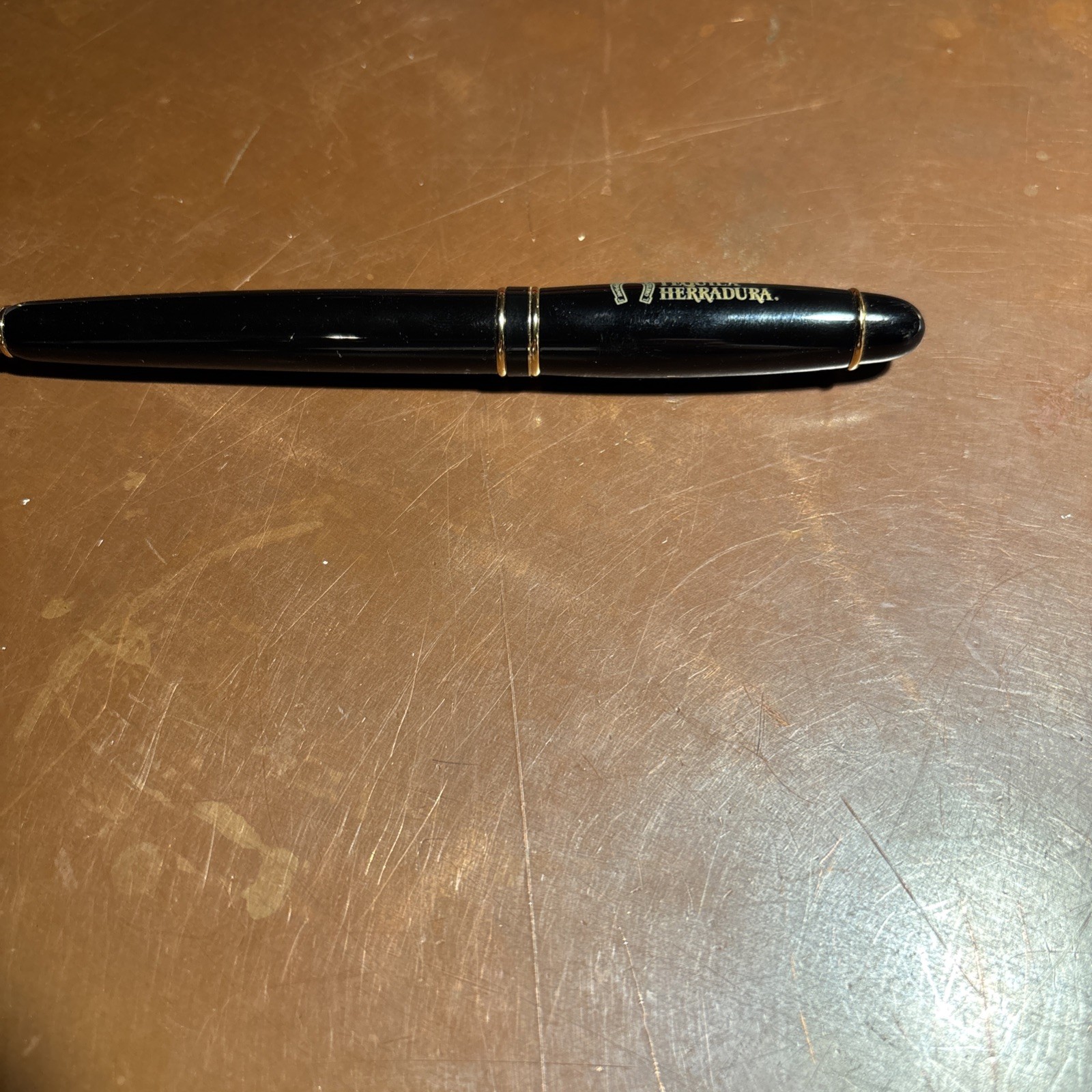 Bettoni logo Herradura Tequila Black Pen