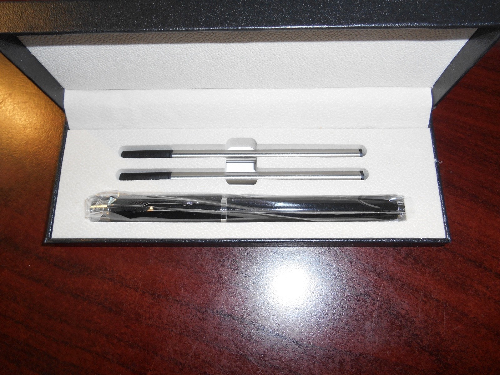 Luxury Ball Point Pen With 2 Refills Best Gift For Professional Execs