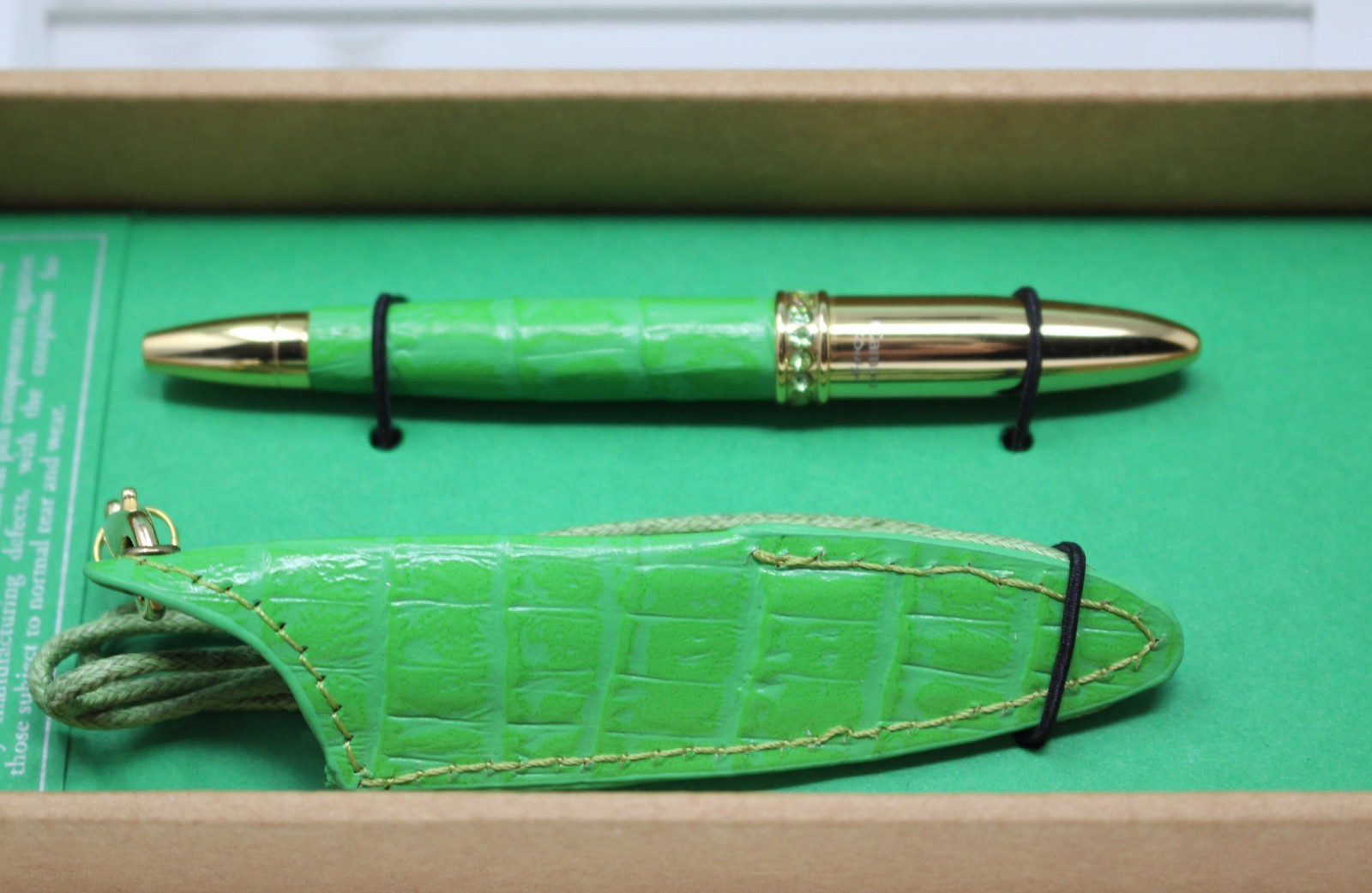 Campo Marzio Italy Ball Point Pen Necklace GREEN Mini Crystals Leather Pouch NEW