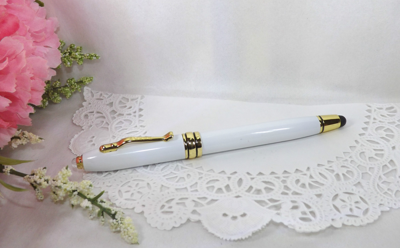 3 in 1 Royale Excel Tech White Ballpoint Stylus LED Adler Pen (HIGH QUALITY)