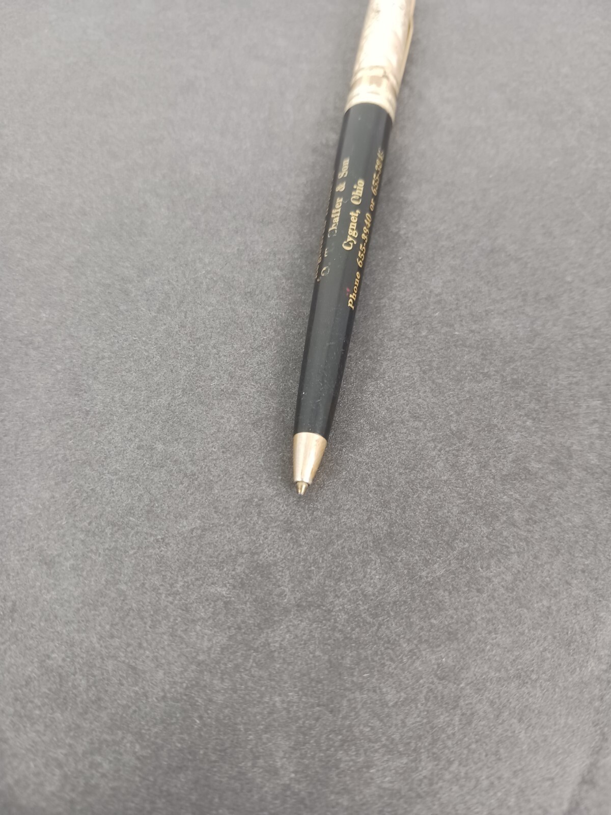 Vintage Or-Win Farm Advertising Pen / Gold shimmery metal and black plastic