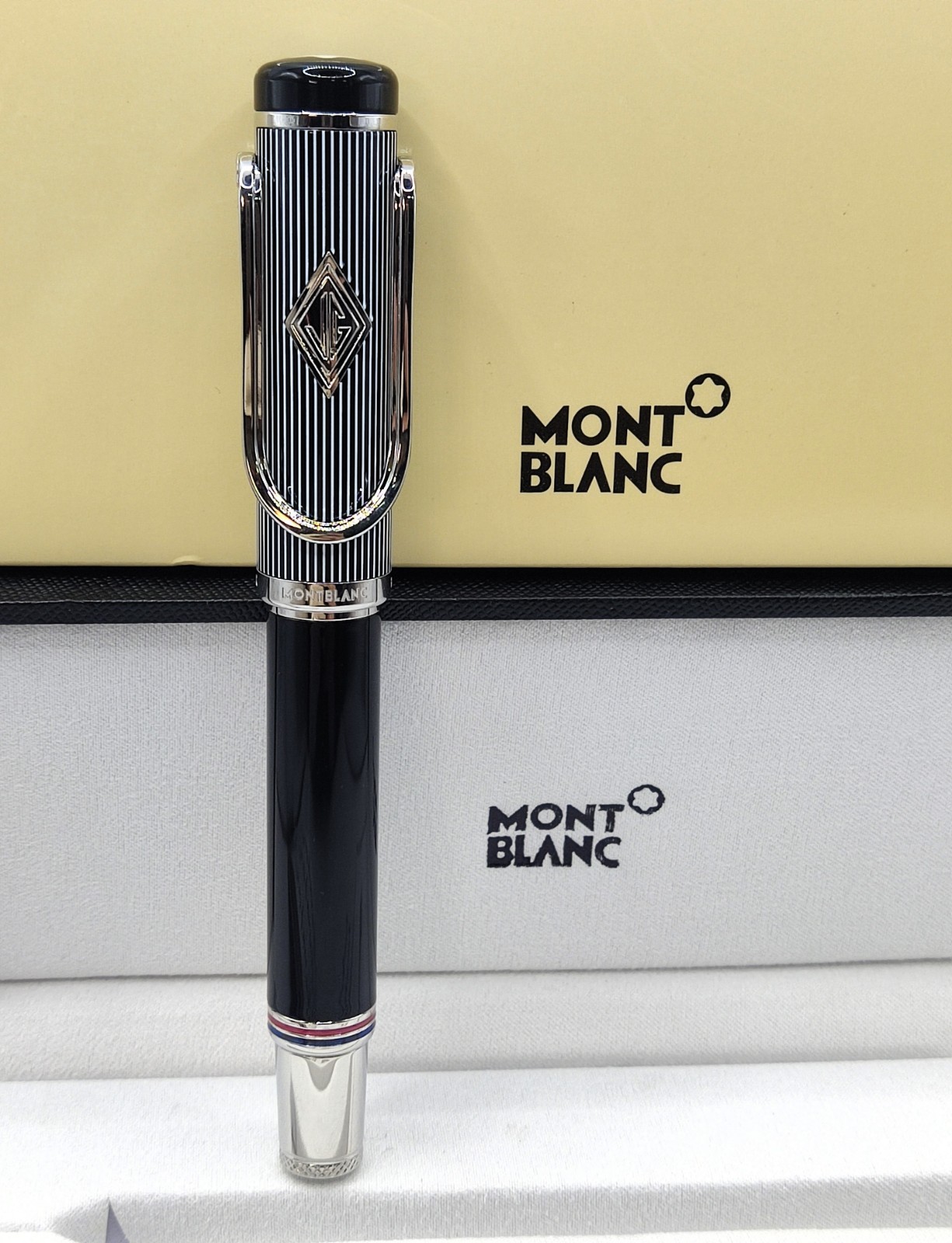 Premium Montblanc Homage to The Great Gatsby Edition Rollerball Pen With Box