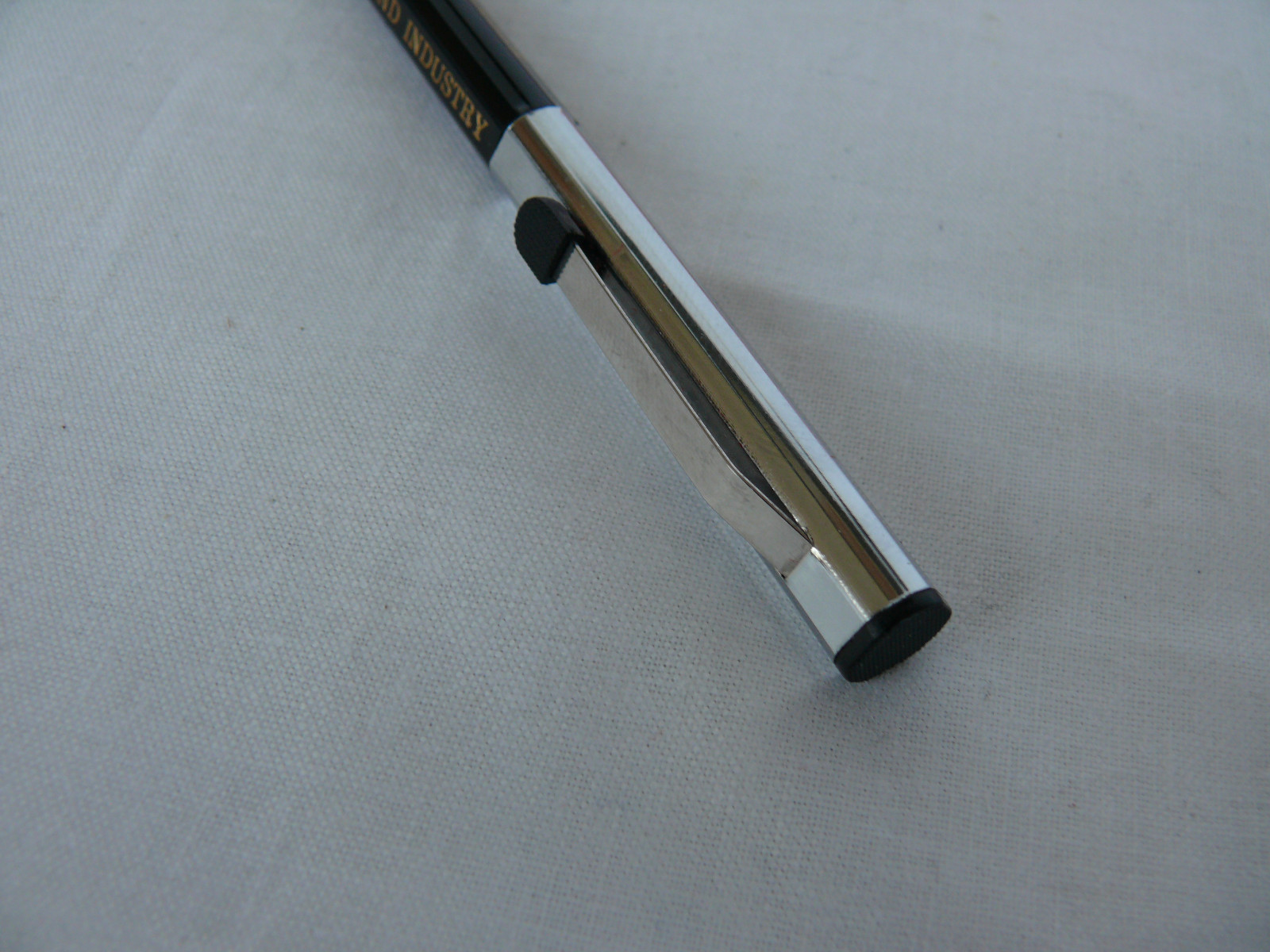 Vintage Ballpoint Pen SIGNO Black Plastic and Metal in Box #1388