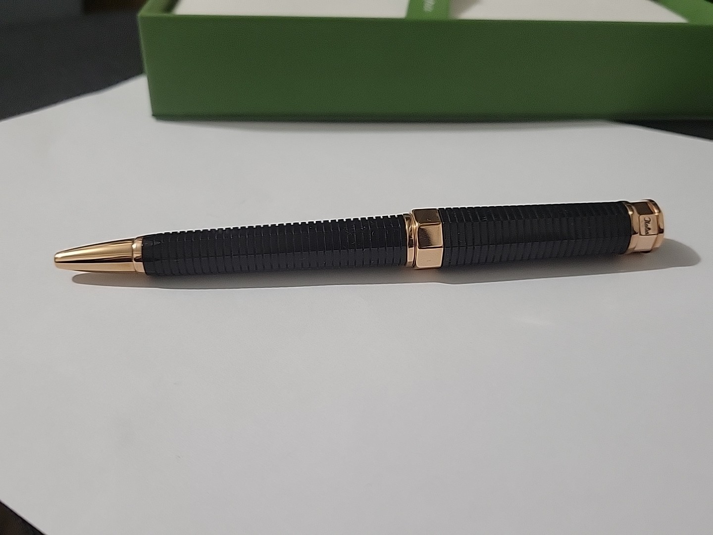 Rare Luxury Montegrappa Black Resin Rollerball Pen Rose Gold Trim w/ Box Italy
