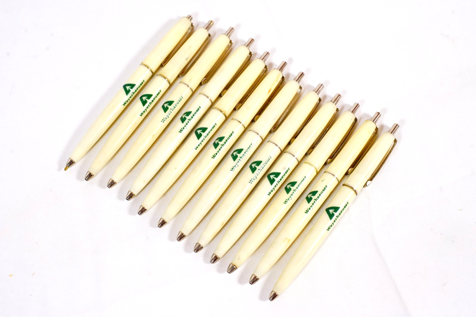 Vintage Weyerhaeuser Lumber Company Advertising Rollerball Pen Lot 12 Pens