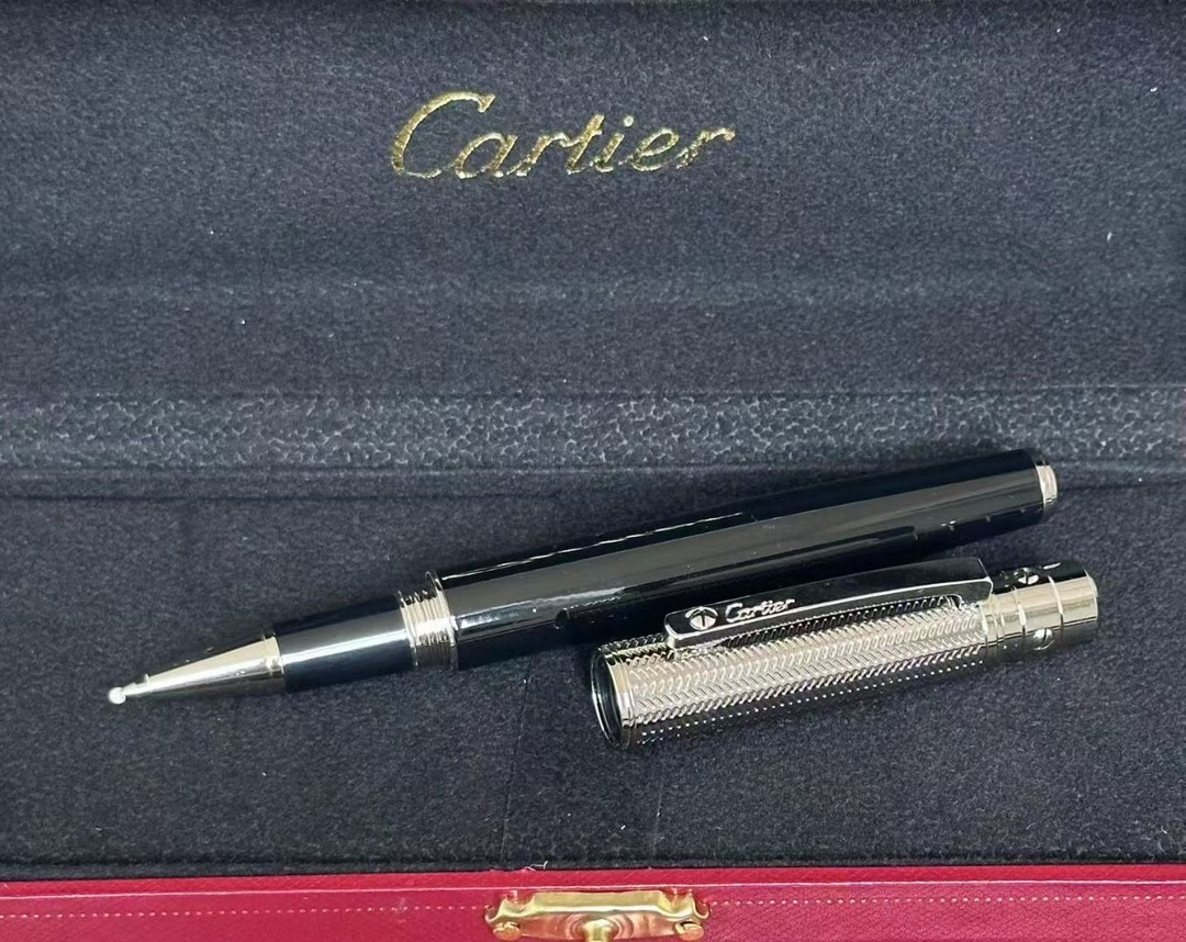Cartier silver striped ballpoint pen with box – luxury gift