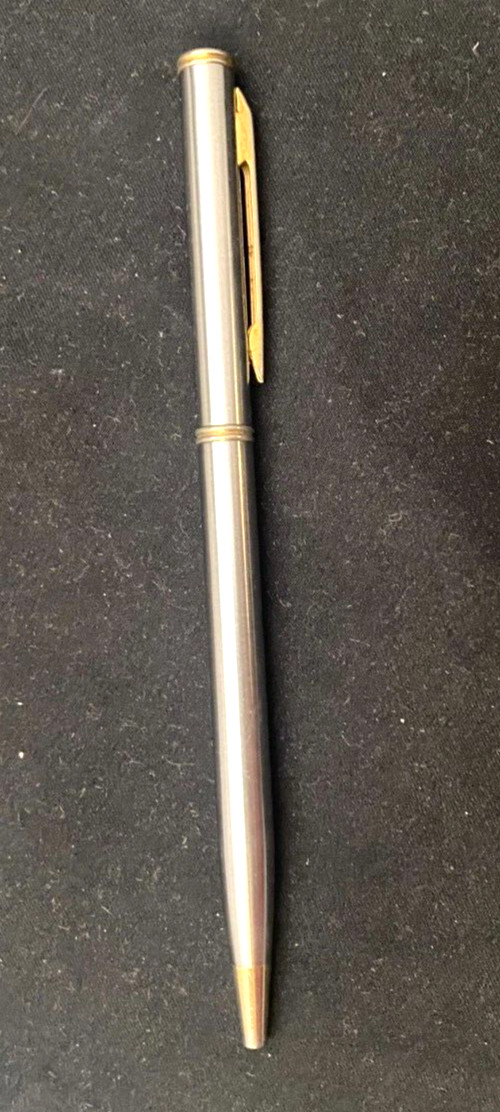 VTG SWEDEN PARLIAMENT BALLPOINT PEN, MARKED w/NATIONAL EMBLEM ON THE TOP c1990 g