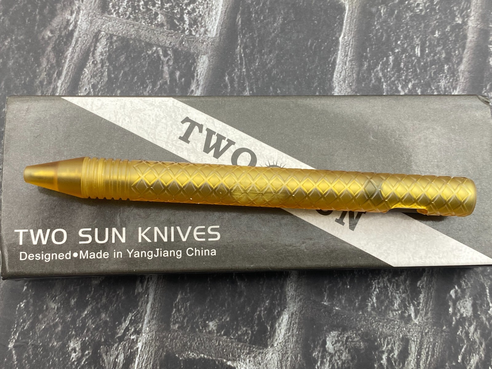 TwoSun TS-Pen37-PEI Checkered Tactical Titanium Push Button Mechanism Pen