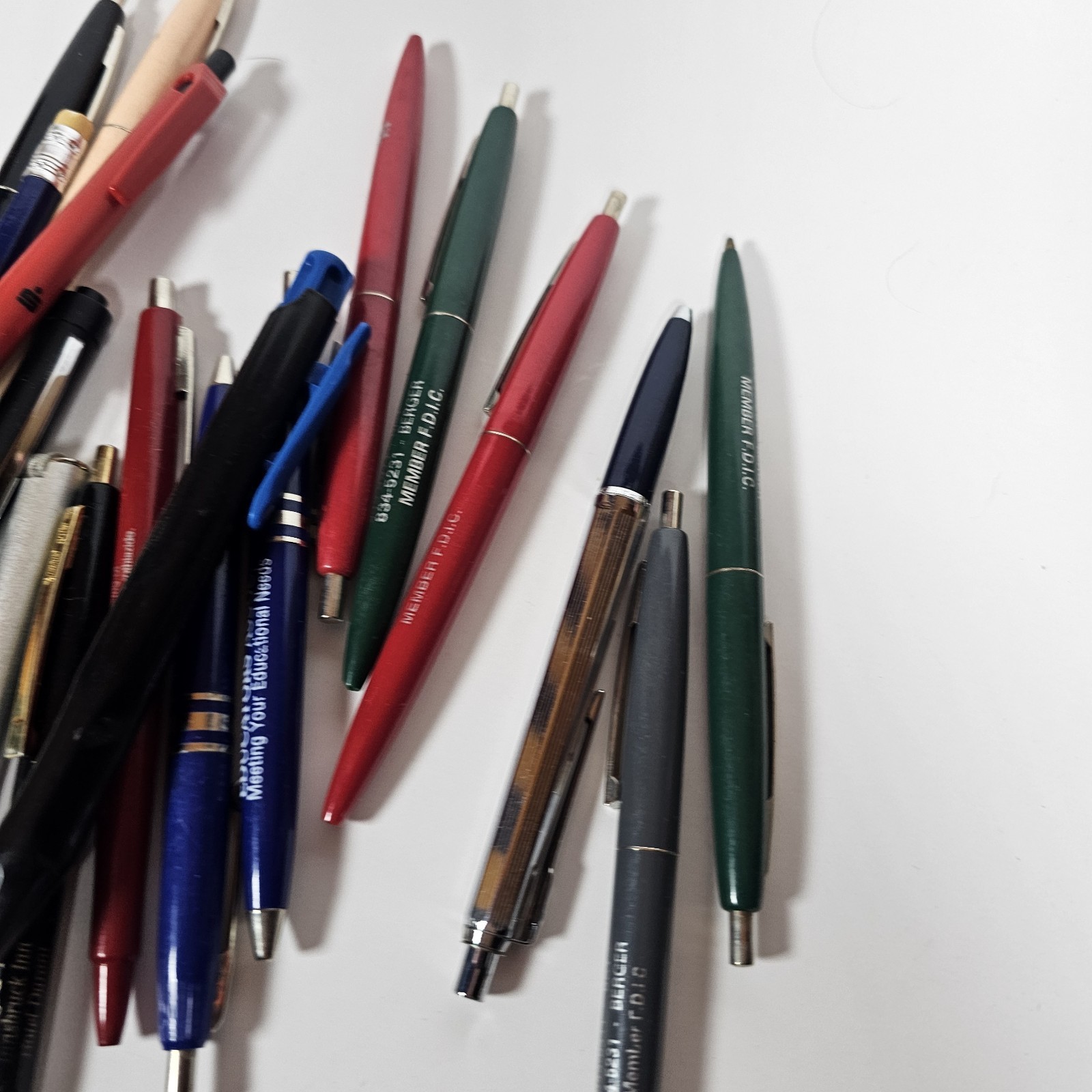 Vintage Bic Clic Advertisement Ballpoint Pen Lot Unknown Condition