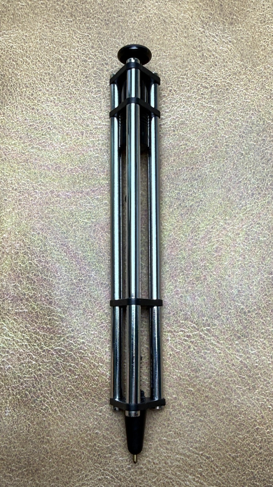 Parafernalia Big Revolution Ballpoint Pen PA29631 (No Box/Papers) – Chrome