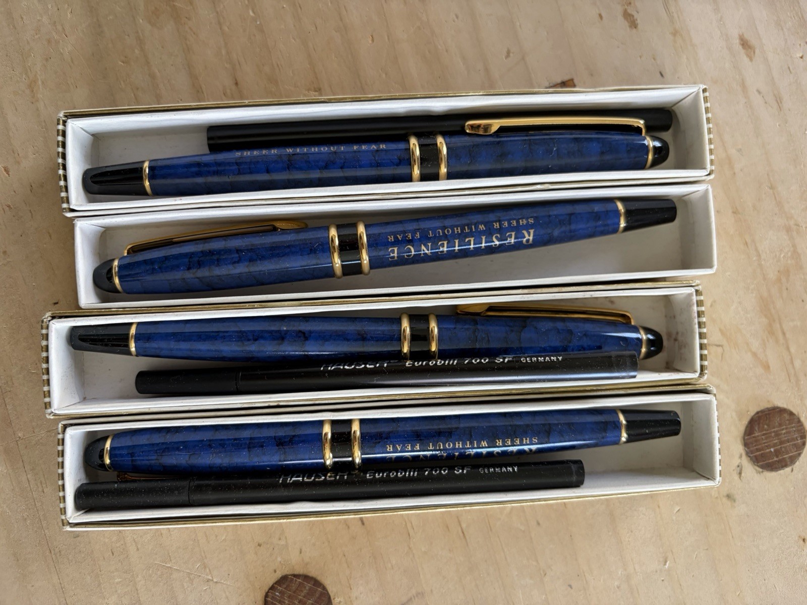 Lot Of 4 Hanes Blue Marbled Ballpoint Pens Gift Box Promo Resilience Hauser