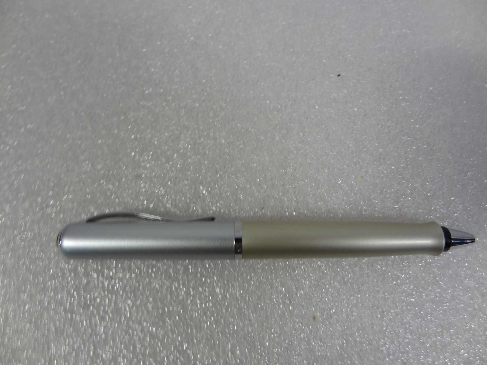Pelikan Epoch Titan K360 Matt Silver Grey Bronze Chrome Trim Ballpoint Pen #341