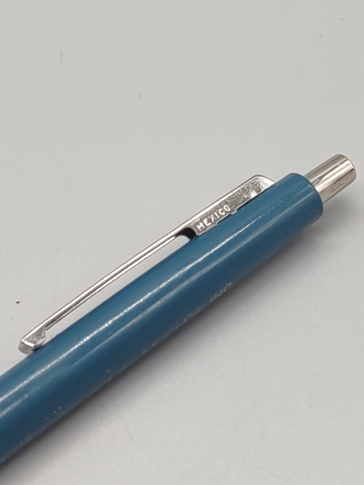 Paper Mate «Clear Grip» Contour Double Hearts Ballpoint Pen. Blue. Vintage
