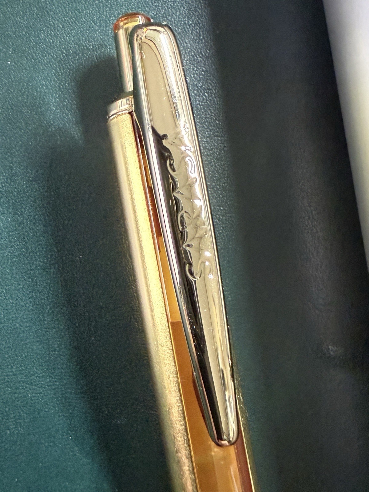 ZEBRA SARASA Grand Knock Gel Ink ballpoint pen 0.5mm Limited Solid Brass Ⅲ
