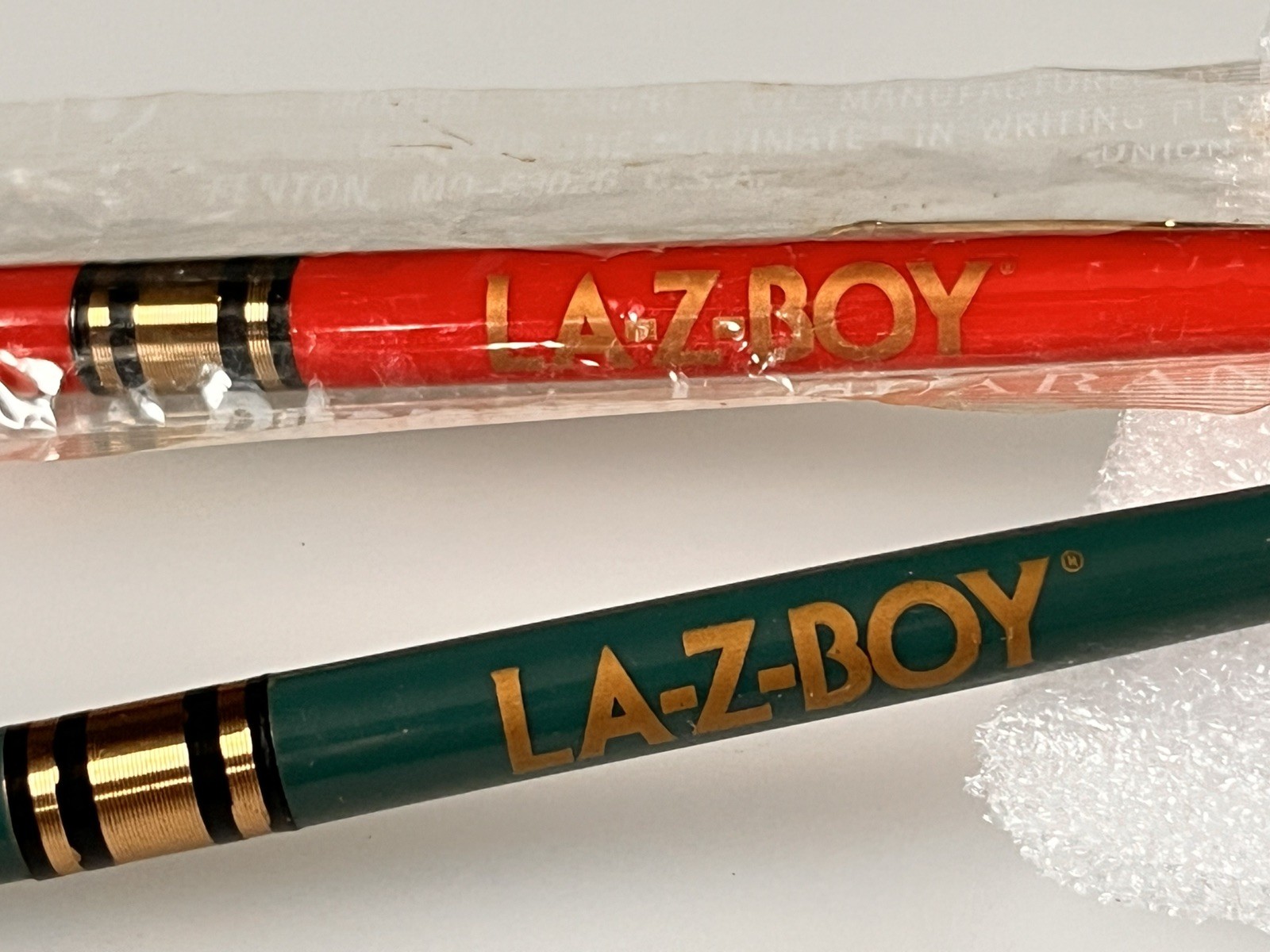 2-VINTAGE RITEPOINT ADVERTISING PENS-LA-Z-BOY
